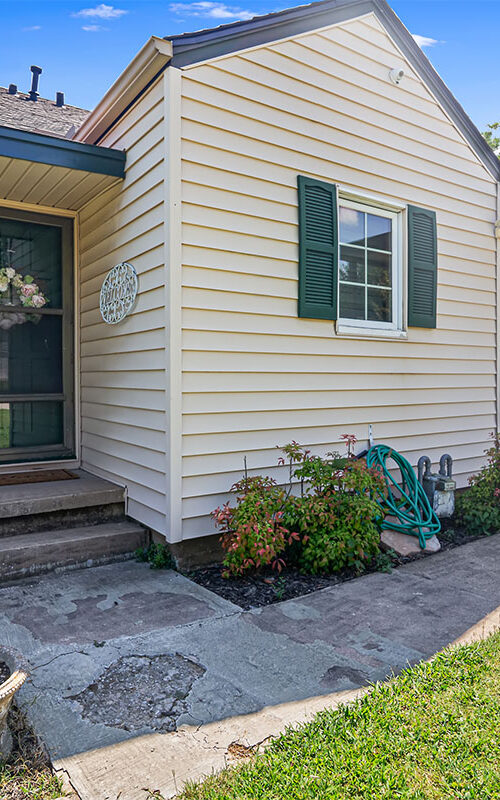 4438 E 14th Pl in Tulsa, OK