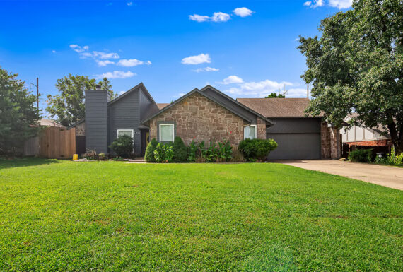 Garden Oasis With Hot-tub